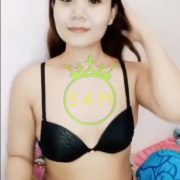 Amara Cantik Centil LiveShow Pamer Daleman