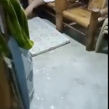 Kamerain Tante Ngewe Di Kursi Bambu