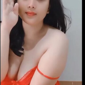 Live Hot Evelin Cantik Mempesona