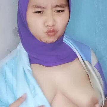 Mbak Jilbab Nakal Live Tanpa Kutang