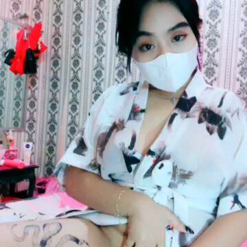 Si Cantik BbyMoy Colmek Live Bikin Pascol Lemes