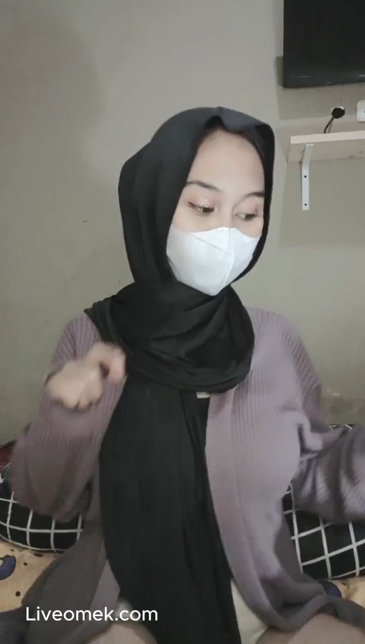 Puput Jilbab Hitam Live Nakal Pamer Daleman