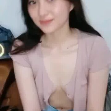 Cindy Live Show Daleman Bikin Penasaran