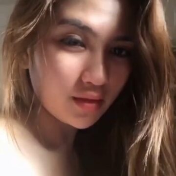Rossy Gadis Pirang ML Crotin Ayang